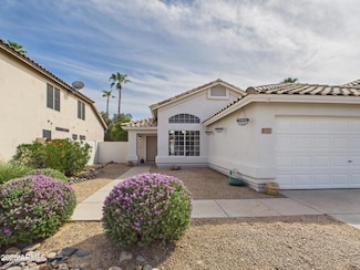 7125 W La Senda Dr, Glendale, AZ 85310