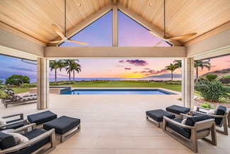 533 Luawai St, Lahaina, HI 96761