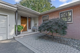 2719 Princeton Ave, Evanston, IL 60201