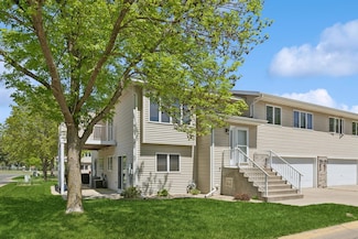 136 Sieben Crest Ln, Hastings, MN 55033