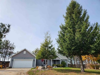 8437 Dunmore Ln, Ellsworth, MI 49729