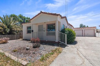 212 S 2nd St, King City, CA 93930