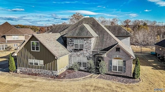 2405 Rothmore Dr SW, Huntsville, AL 35803