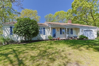 54 Mcnamara Rd, West Yarmouth, MA 02673