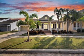 528 Islebay Dr, Apollo Beach, FL 33572