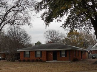 1474 N Graham St, Memphis, TN 38108
