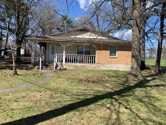 9298 Lawrence 2230, Monett, MO 65708