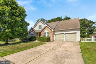 45 Chestertown Rd, Sicklerville, NJ 08081
