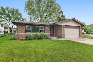 610 Catalpa Ln, Bartlett, IL 60103