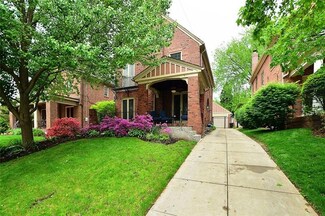 916 Wellesley Rd, Pittsburgh, PA 15206