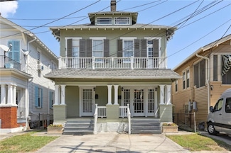 2327 General Pershing St, New Orleans, LA 70115