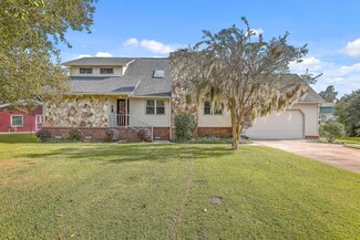 1913 Rock Fish Rd, Moncks Corner, SC 29461