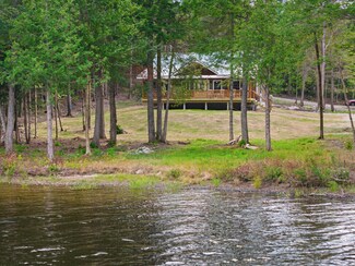 573 Lakeview Rd, Topsfield, ME 04490