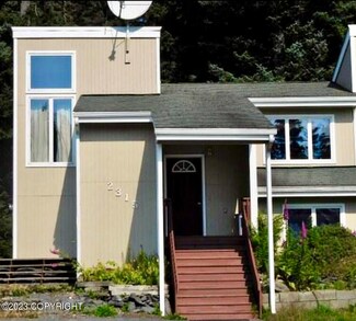 2315 Beaver Lake Dr, Kodiak, AK 99615