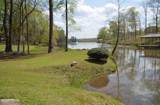 1539 Tobesofkee Point Dr, MacOn, GA 31220