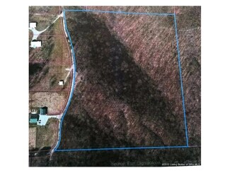 140 Flatwood Run, Henryville, IN 47126