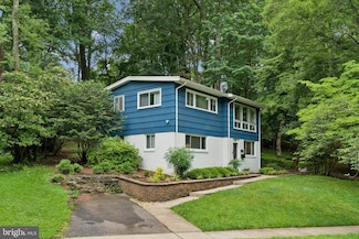 4004 Wexford Dr, Kensington, MD 20895