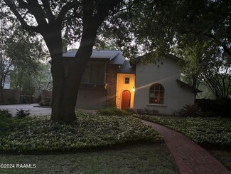 150 Acacia Dr, Lafayette, LA 70508