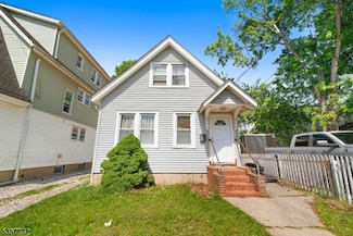 54 Thomas St, Bloomfield, NJ 07003