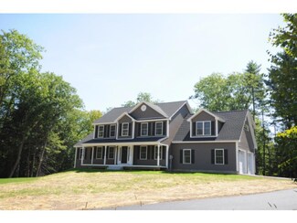 86 Christian Farm Dr, New Boston, NH 03070