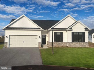 14 Pintail Ct Unit A4, Gettysburg, PA 17325