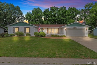 1211 6th St Unit 1, Pawnee, IL 62558