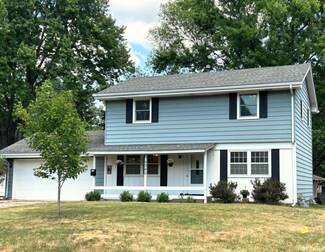 5342 Rhode Island Ave N, New Hope, MN 55428