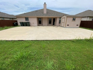 1527 Woodlands Dr, Kyle, TX 78640