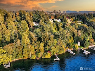 2425 Evergreen Point Rd, Medina, WA 98039