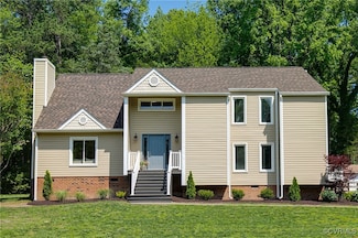 8508 Summit Acres Dr, North Chesterfield, VA 23235