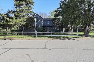 2118 Tauromee Ave, Kansas City, KS 66102