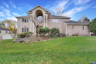 9 W Park Ave, Park Ridge, NJ 07656