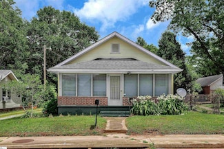 712 W Main St, Easley, SC 29640