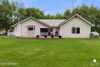 2210 N Monte Vista Dr, Palmer, AK 99645