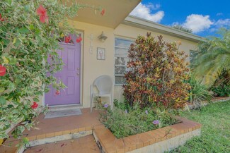 416 S 14th St, Lantana, FL 33462
