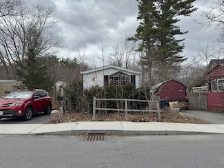3 Adams St, Salisbury, MA 01952