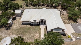211 E Creek Dr, Dripping Springs, TX 78620