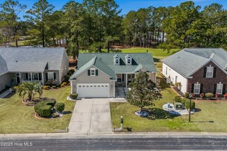 641 Meadowbrook Ln, Calabash, NC 28467