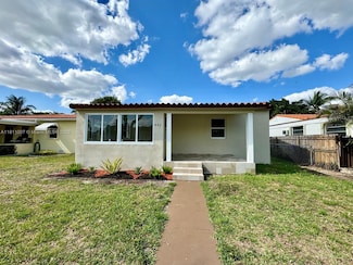 461 Plover Ave, Miami Springs, FL 33166