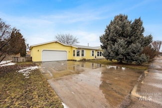 529 S State St, Nampa, ID 83686