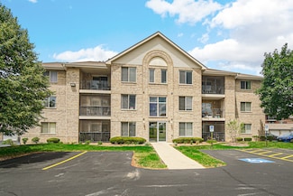 6840 Ridge Point Dr Unit 3C, Oak Forest, IL 60452