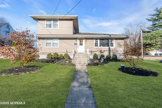 1405 Logan Rd, Ocean, NJ 07712