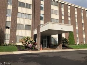 3064 Kent Rd Unit 209, Stow, OH 44224