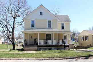 918 Chatterton St, Grinnell, IA 50112