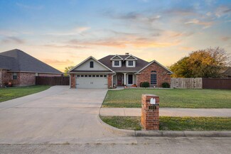 101 Radecke Rd, Krum, TX 76249