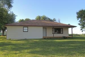 33255 State Highway Nn, Hopkins, MO 64461