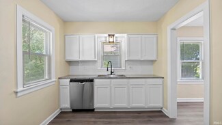 214 W Pettit Ave, Fort Wayne, IN 46807