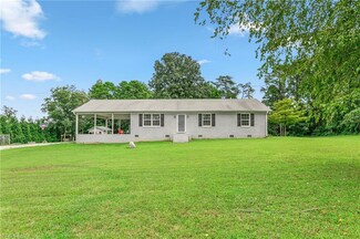 3344 Finch Farm Rd, Trinity, NC 27370