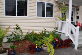 88 Saco Ave Unit 1, Old Orchard Beach, ME 04064