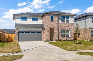 29318 Hoelzen Hollow Dr, Katy, TX 77494